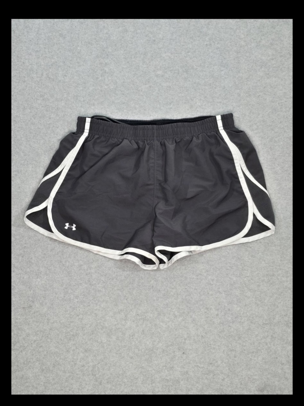 UNDER ARMOUR Heat Gear Women's Sz M Semi-Fitted Athletic Running Shorts